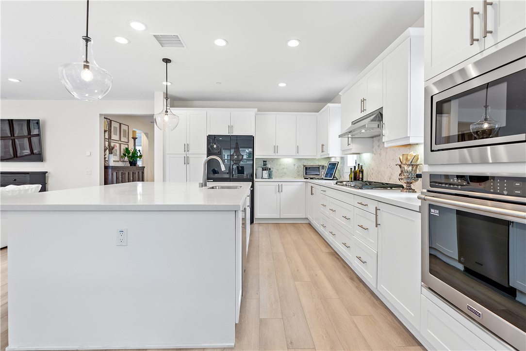 42 Alienta Lane