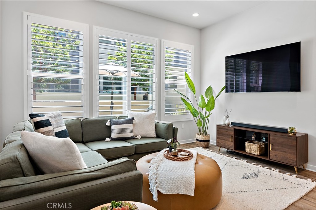 210 Alienta Lane