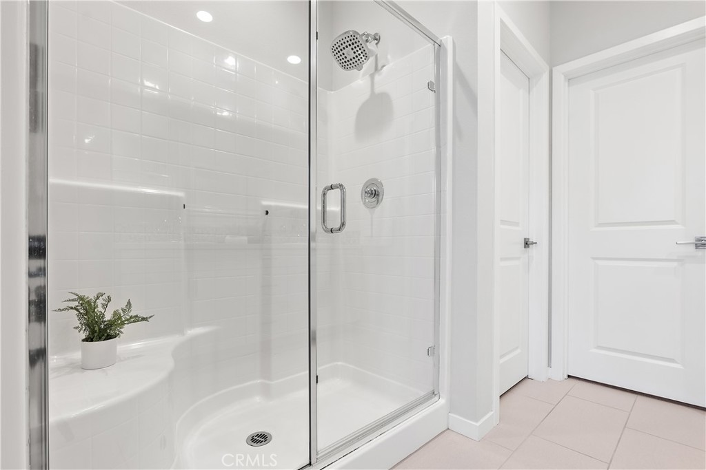 210 Alienta Lane