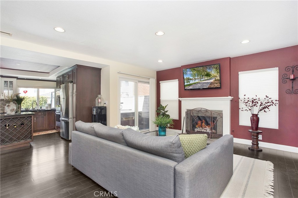 22345 Blueberry Lane