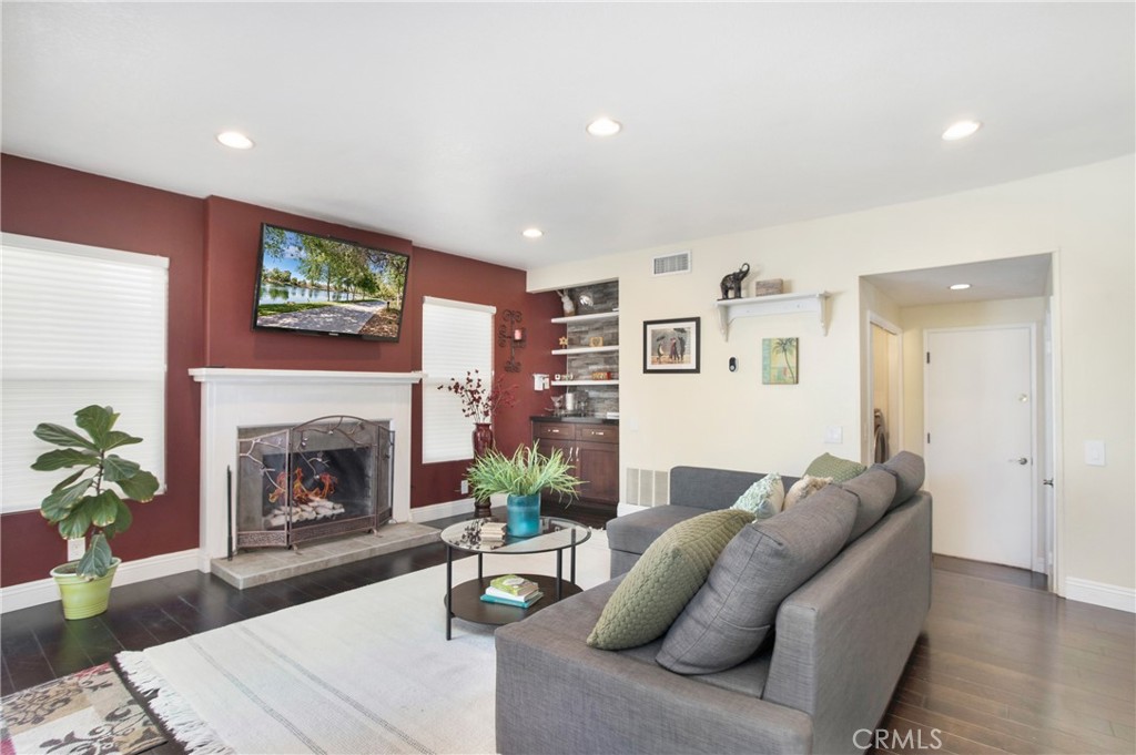 22345 Blueberry Lane