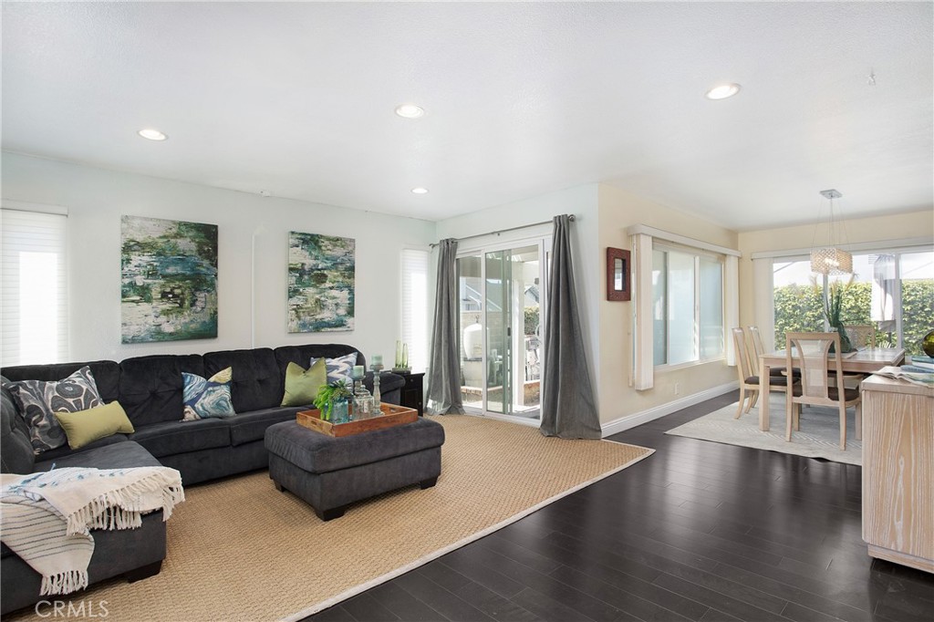 22345 Blueberry Lane