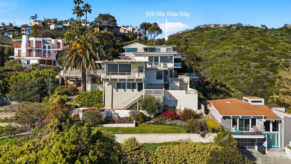 559 Alta Vista Way