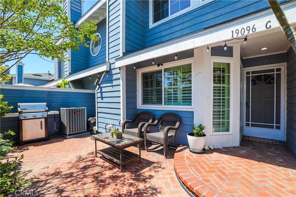 19096 Queensport Lane C