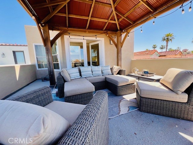 409 N Tremont Street