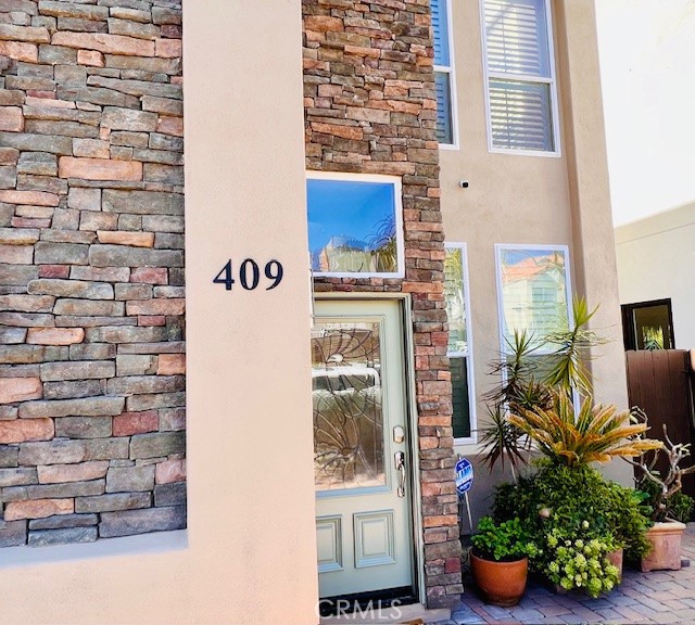 409 N Tremont Street