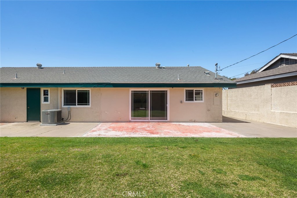 2745 N Pampas Street