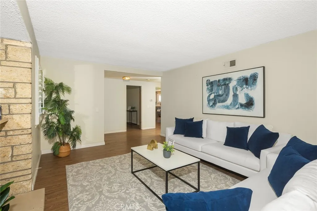 2745 N Pampas Street