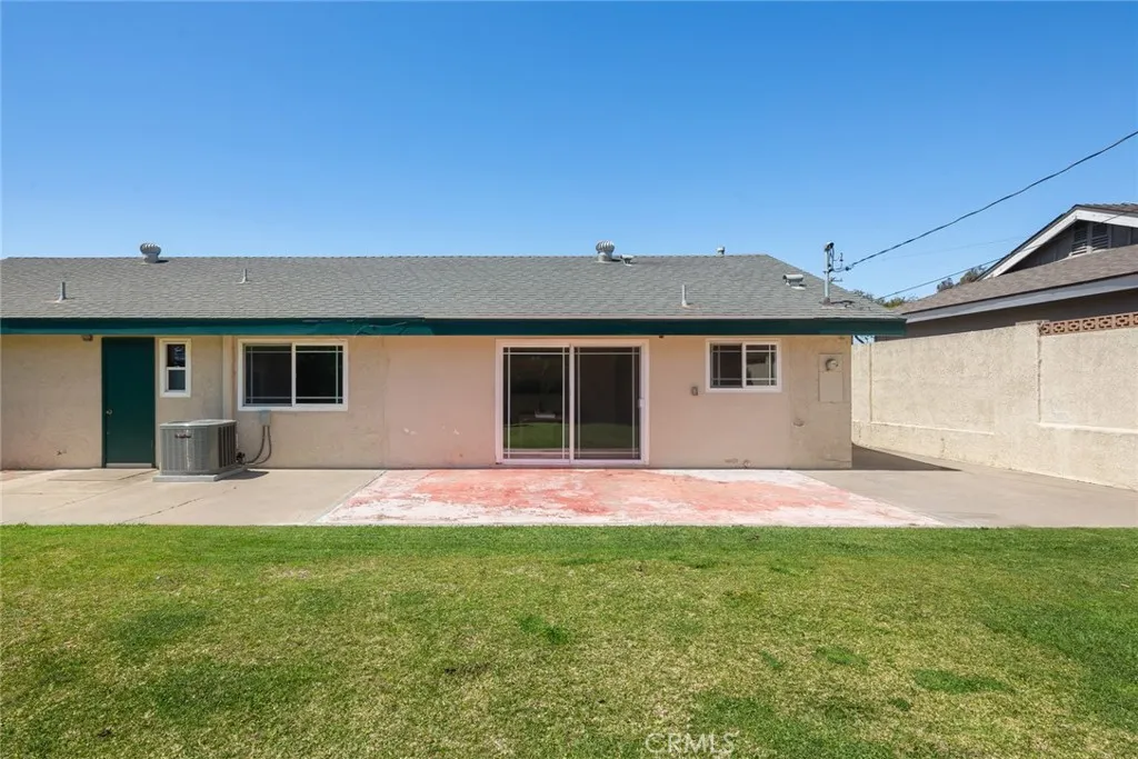 2745 N Pampas Street