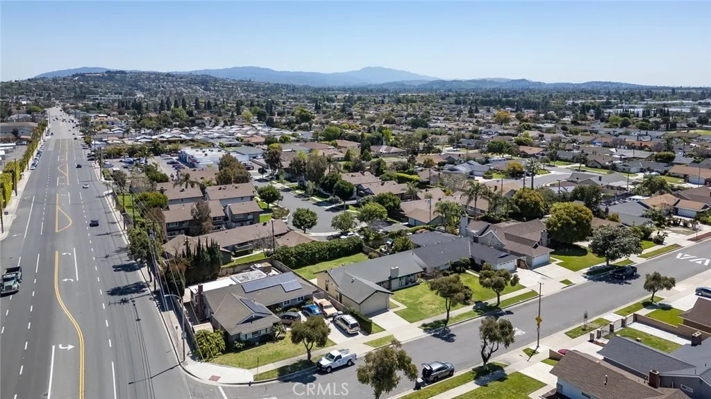 2745 N Pampas Street