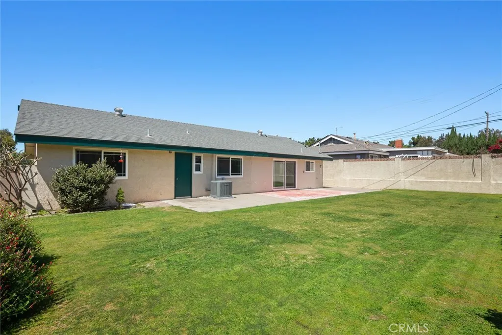 2745 N Pampas Street