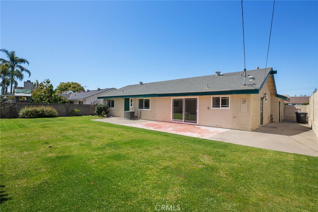 2745 N Pampas Street