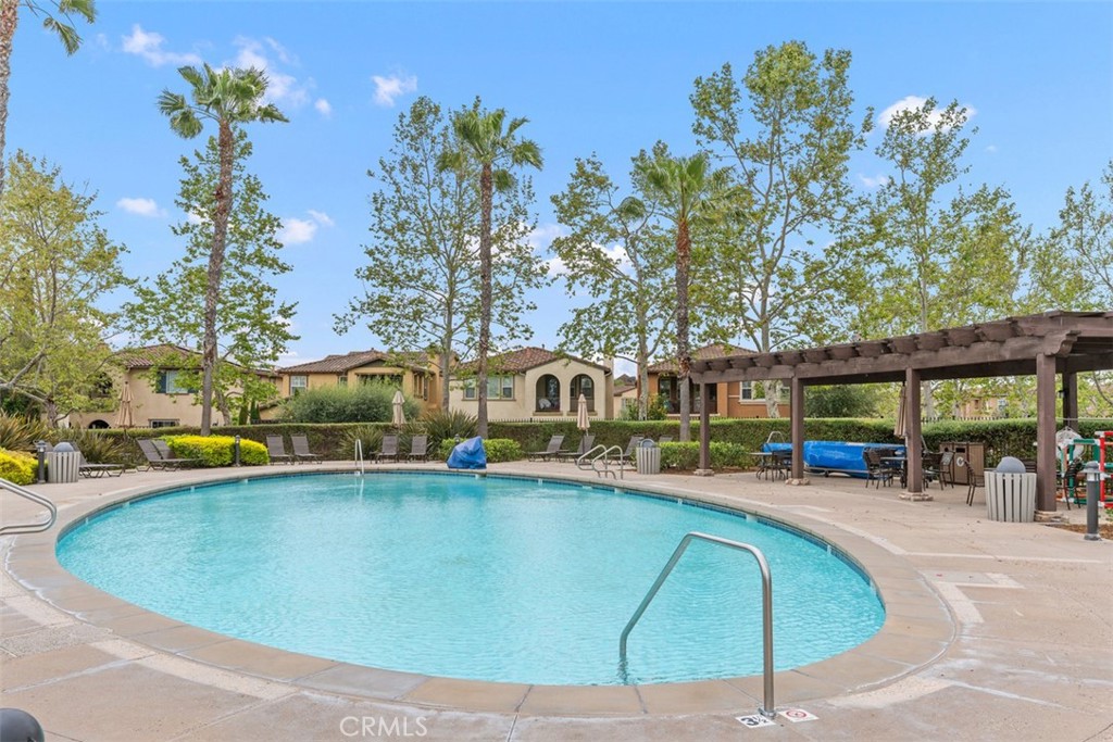 28 Santa Clara Street