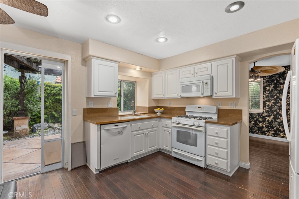 28 Santa Clara Street