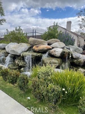 10520 Lakeside Drive N E