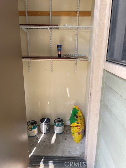 10520 Lakeside Drive N E