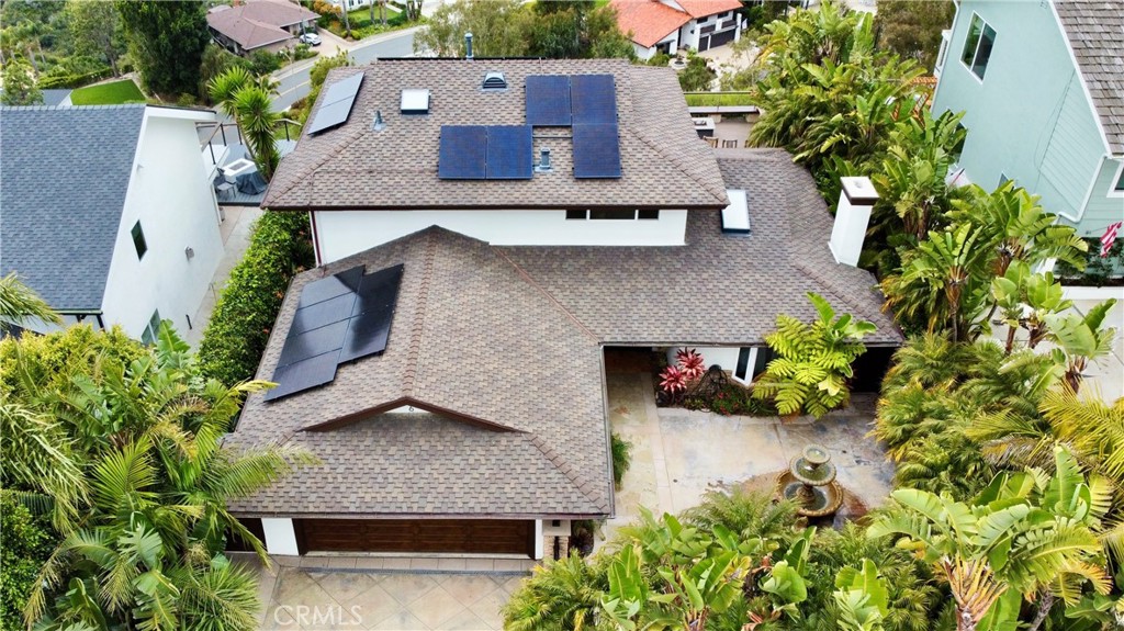 906 Avenida Salvador