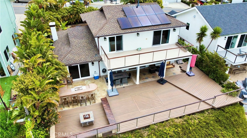 906 Avenida Salvador