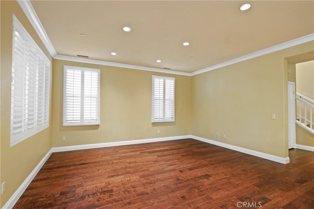 40 Coralwood