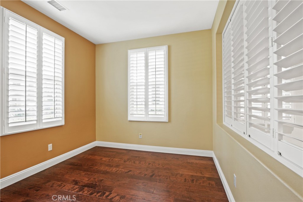 40 Coralwood