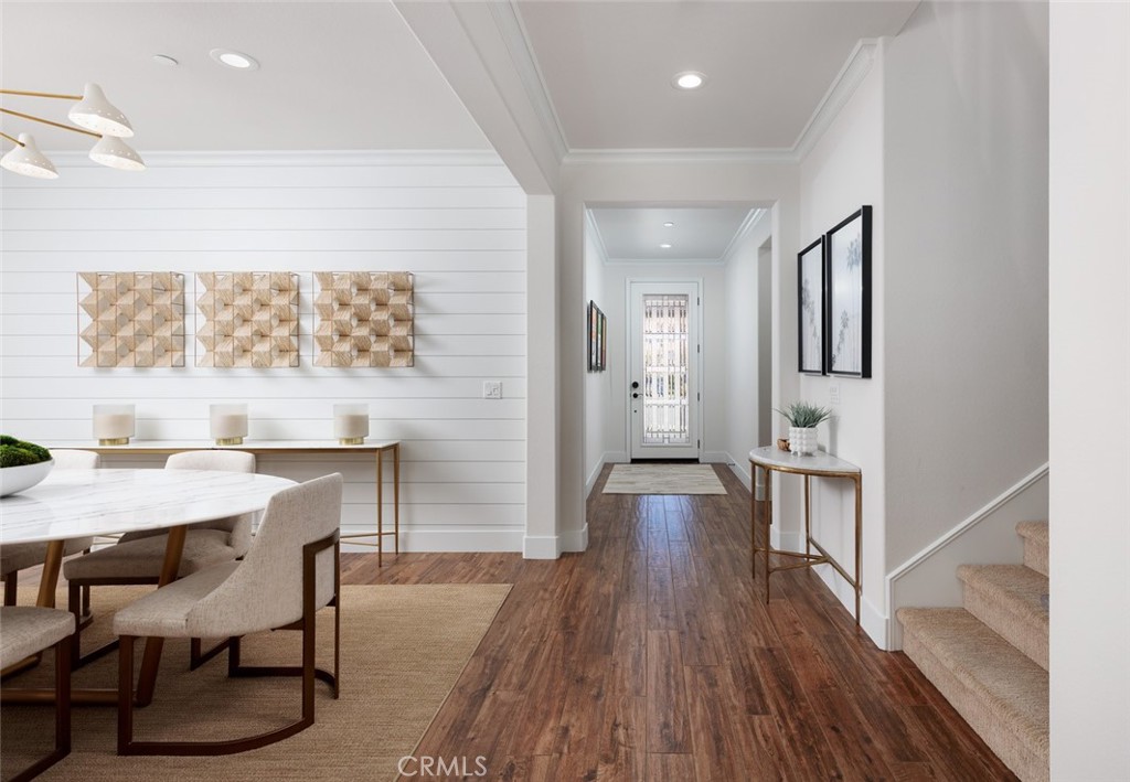 34189 Hourglass Street