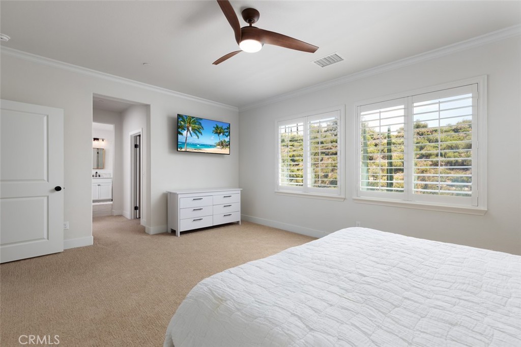 34189 Hourglass Street