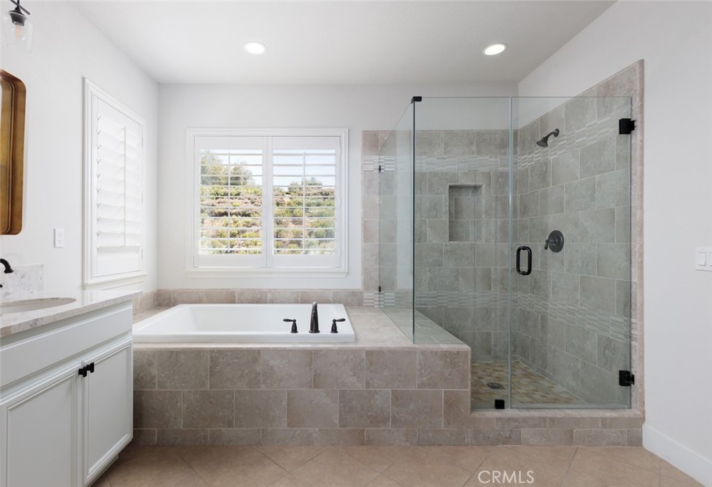 34189 Hourglass Street