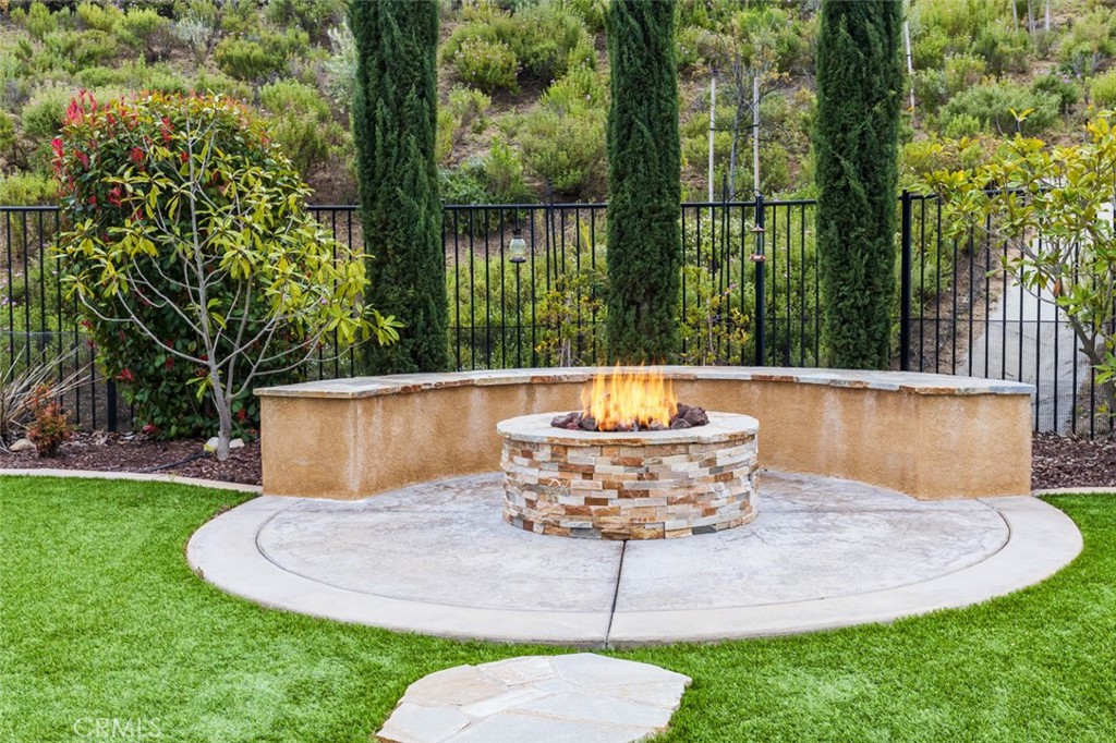 34189 Hourglass Street