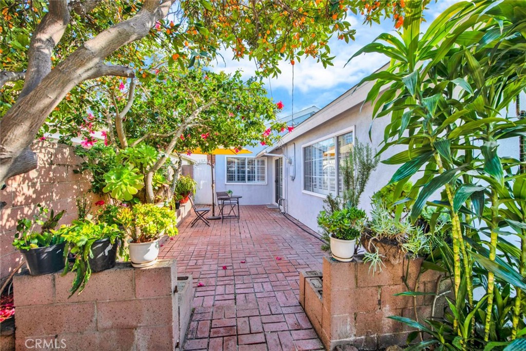 9251 Parliament Avenue