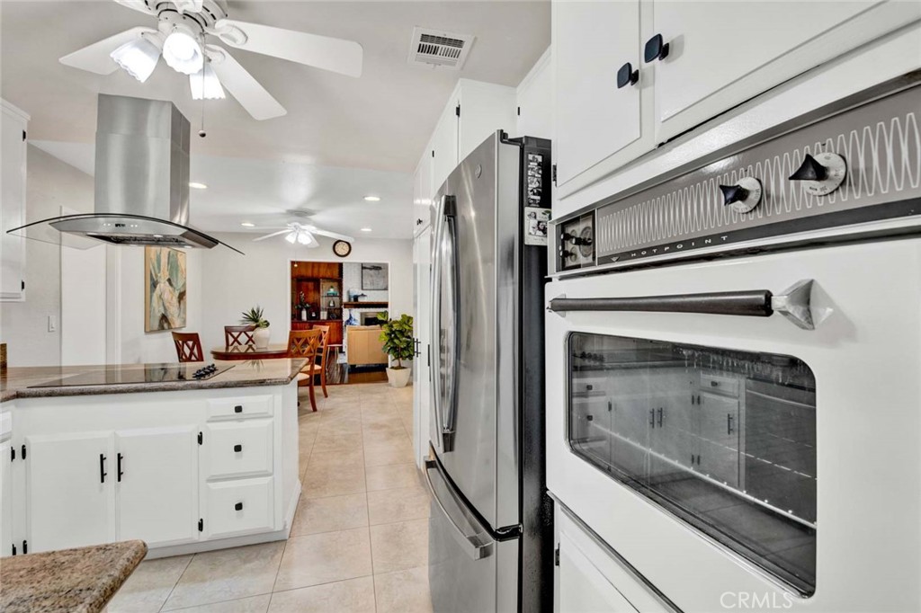 9251 Parliament Avenue