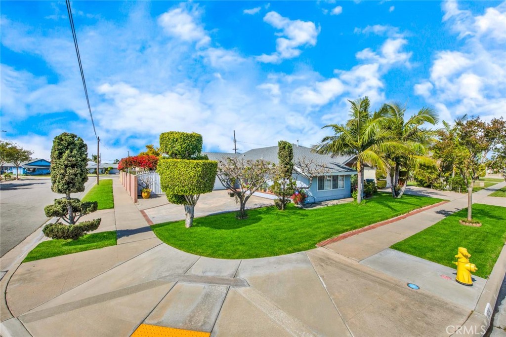 9251 Parliament Avenue