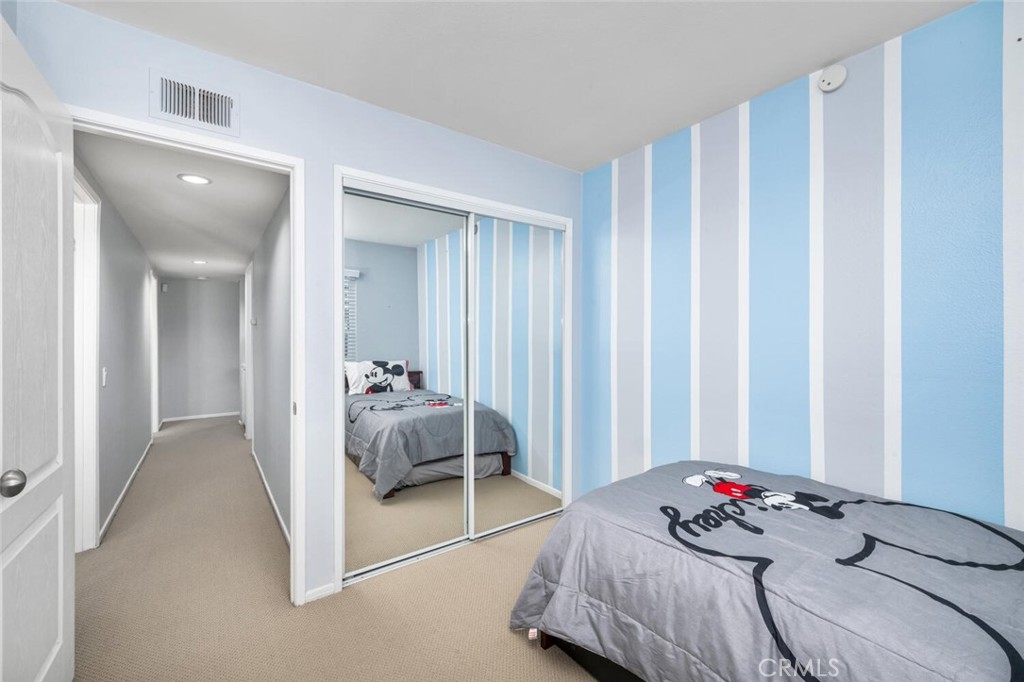 9061 Cobblestone Lane