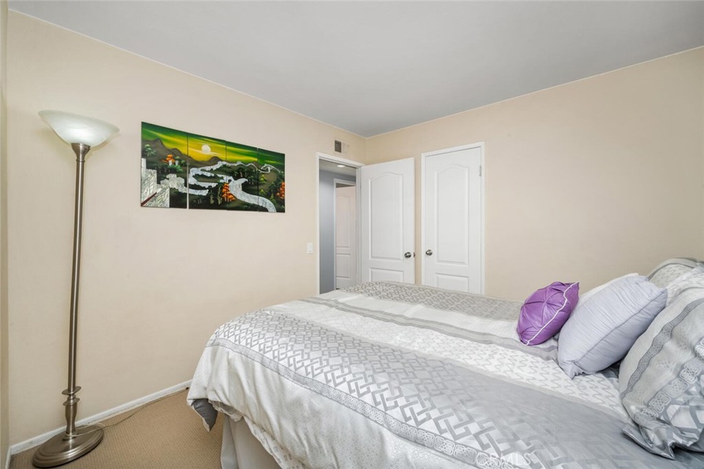 9061 Cobblestone Lane