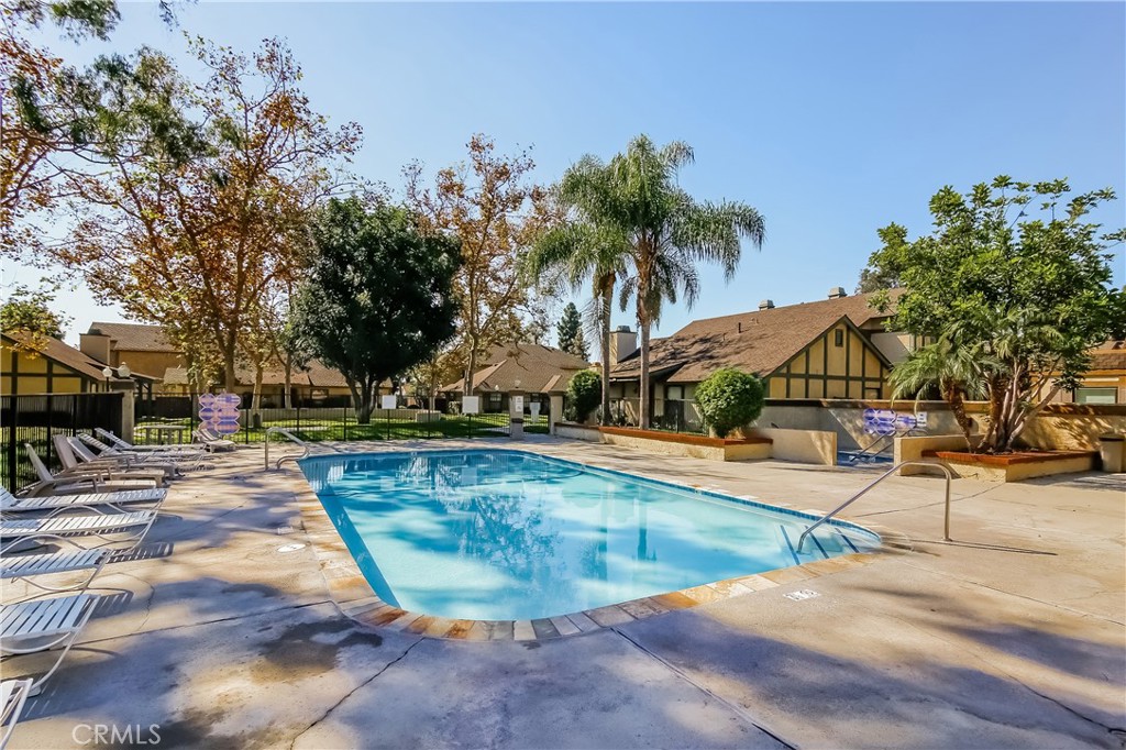 9061 Cobblestone Lane