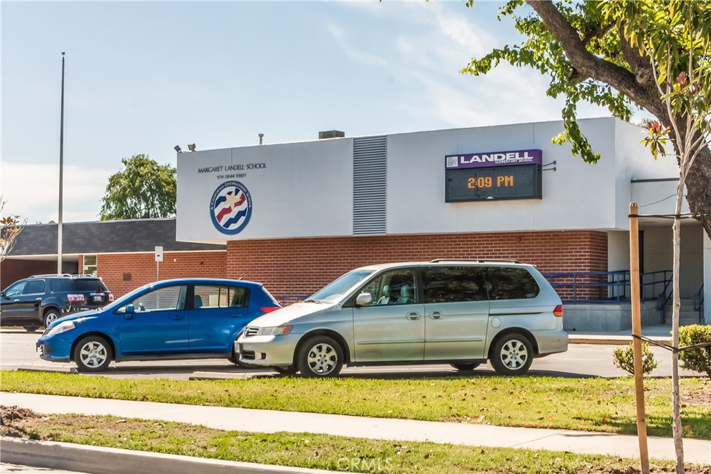 9061 Cobblestone Lane