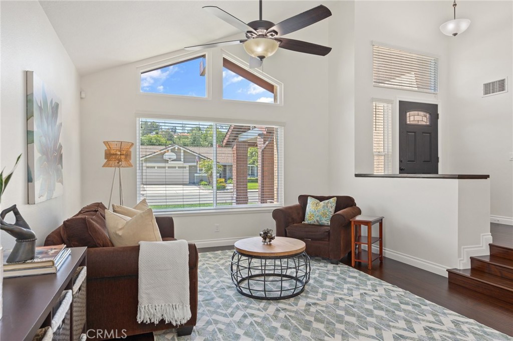 160 S Bonnie Gene Lane