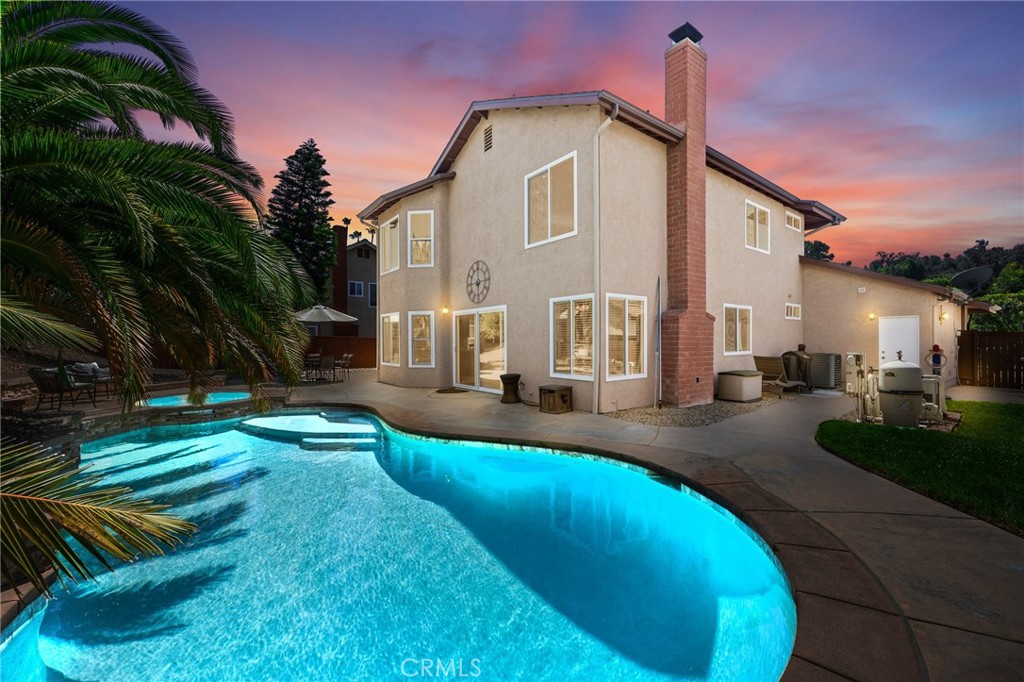 160 S Bonnie Gene Lane