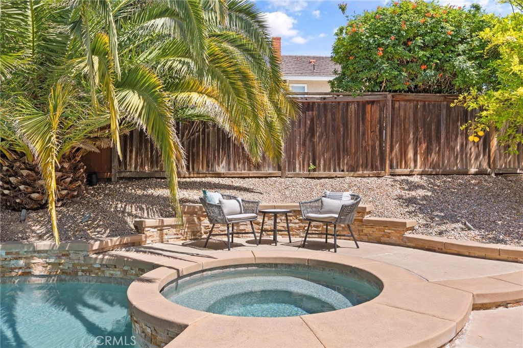 160 S Bonnie Gene Lane