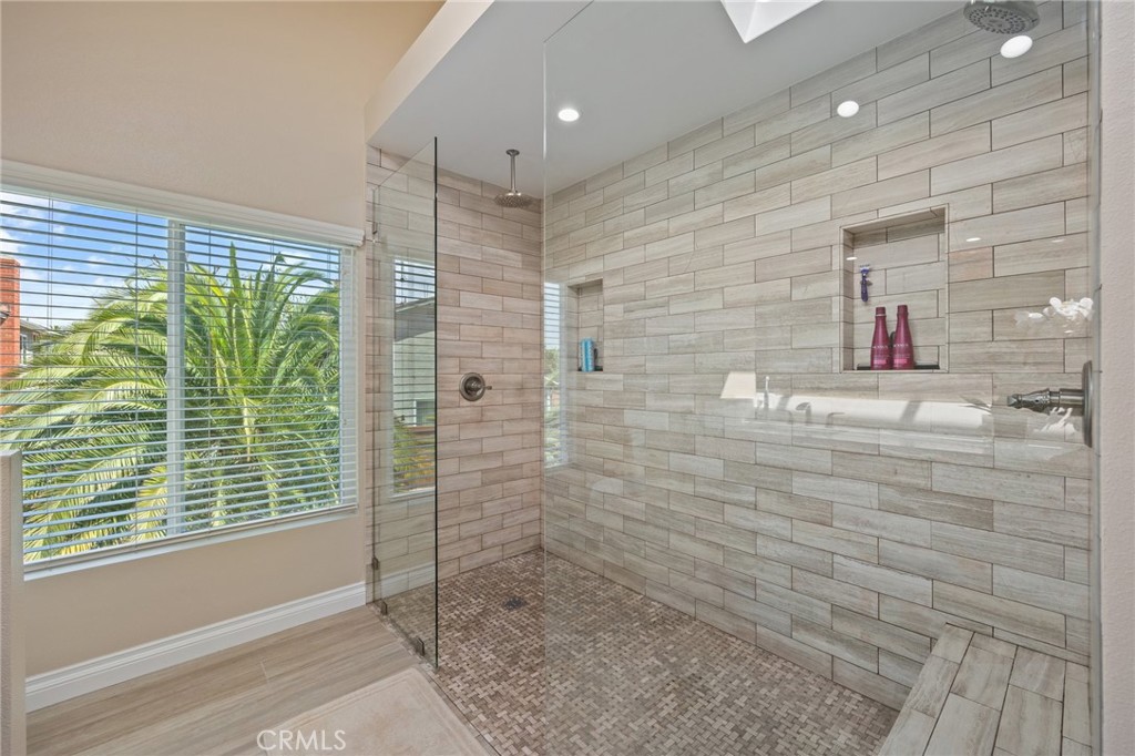 160 S Bonnie Gene Lane