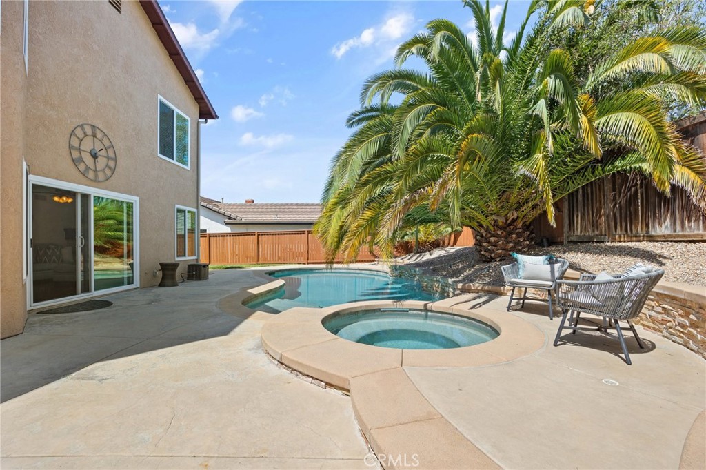 160 S Bonnie Gene Lane