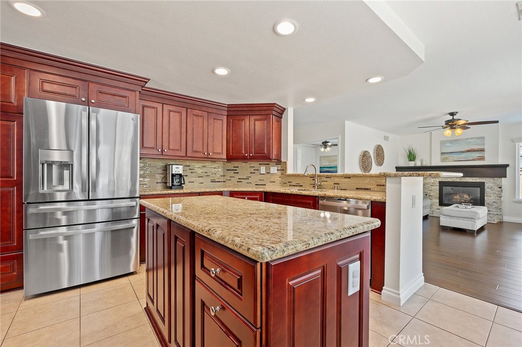 160 S Bonnie Gene Lane