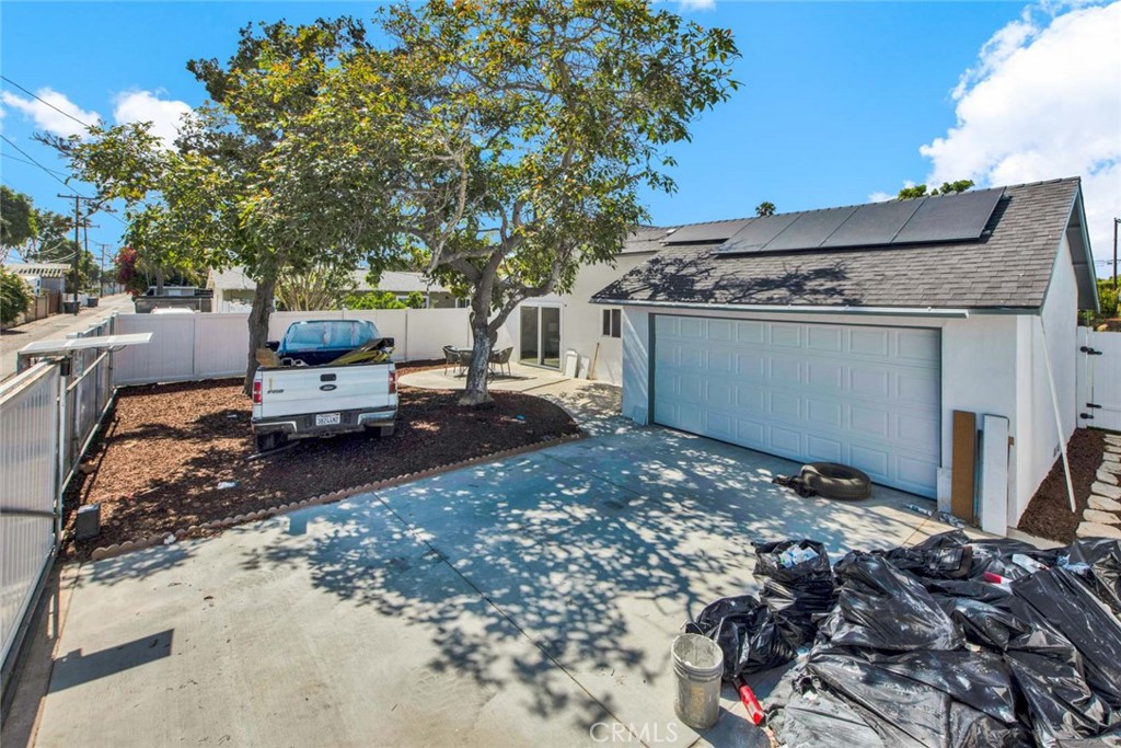 8272 Indianapolis Avenue