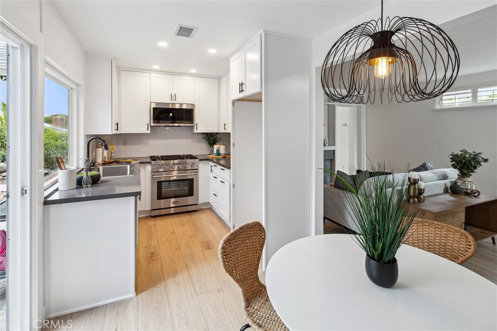 32958 Avenida Del Rosal