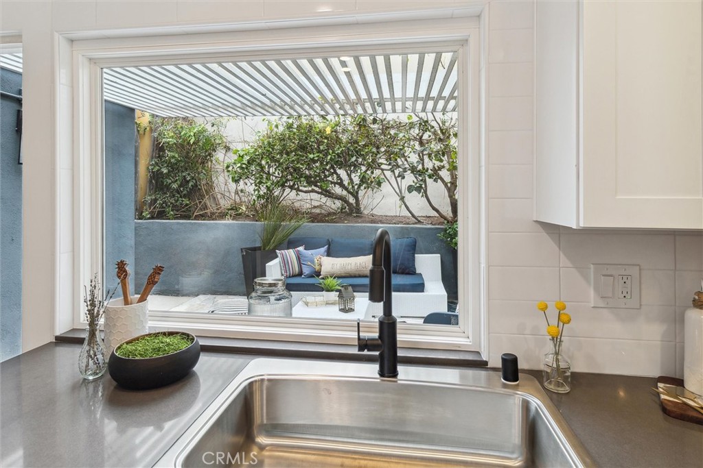 32958 Avenida Del Rosal