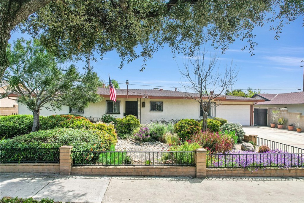 1052 Sheridan Avenue