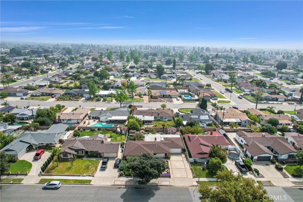 1052 Sheridan Avenue