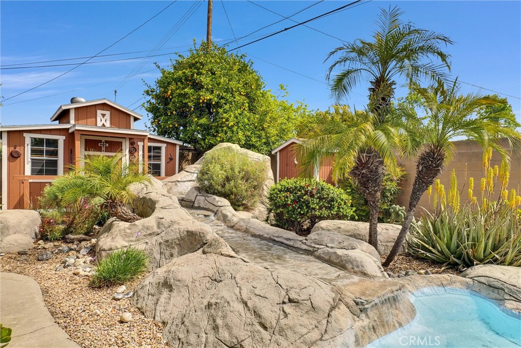 1052 Sheridan Avenue