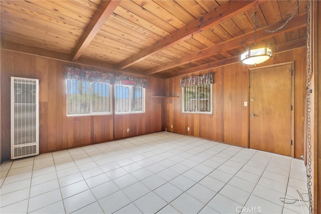 1052 Sheridan Avenue