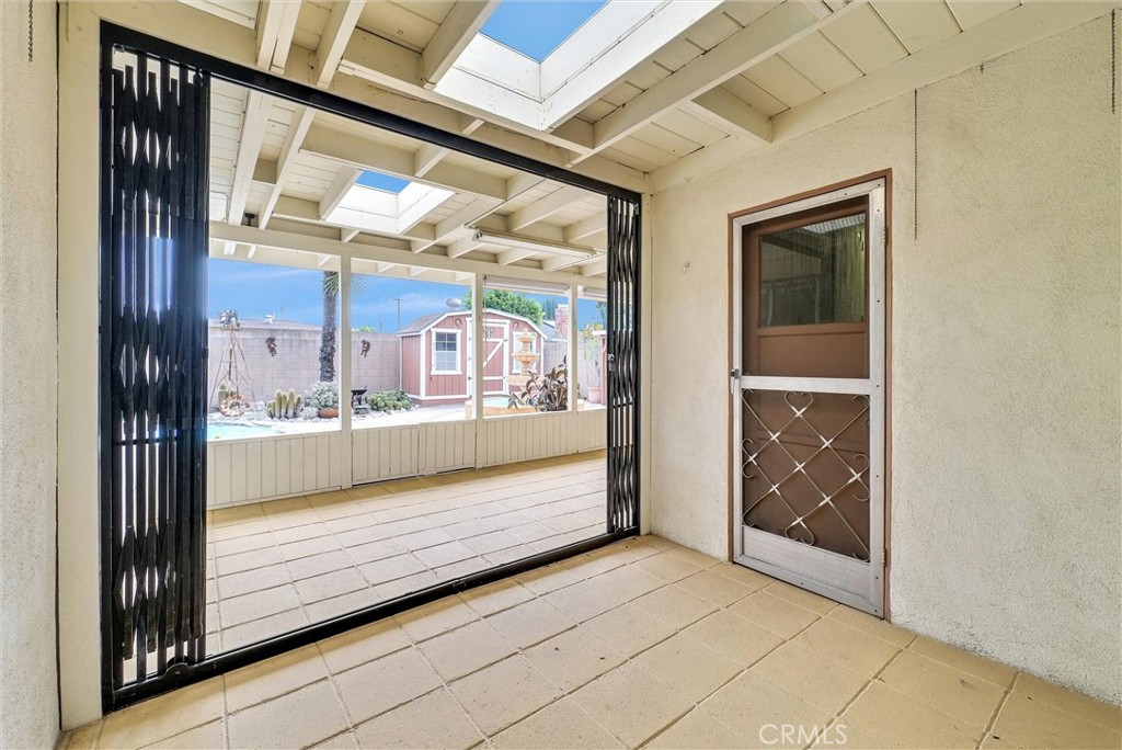 1052 Sheridan Avenue