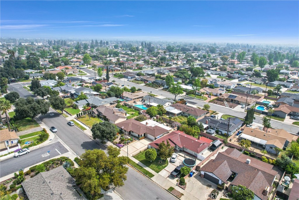 1052 Sheridan Avenue